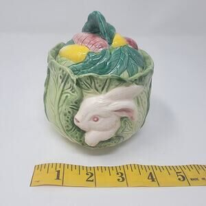 Vintage Bunny Lane By Strata Easter Decor White Rabbit Cabbage Tea Pot W/ Lid